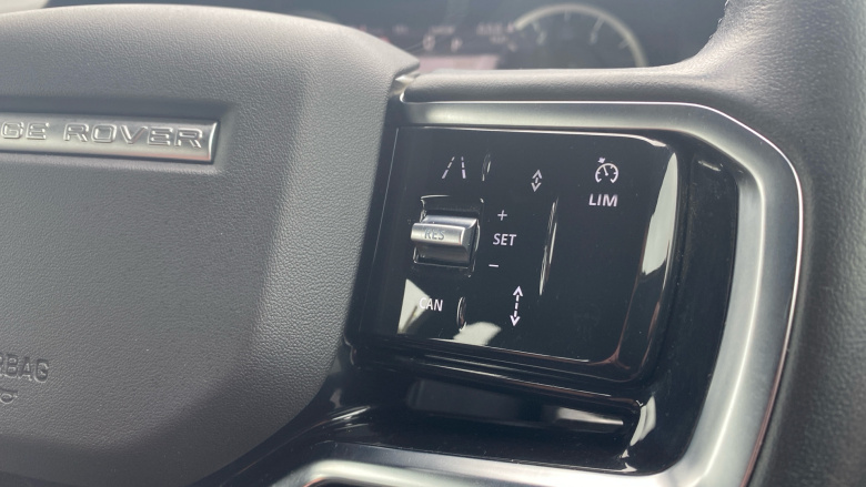 Land Rover Range Rover Evoque 2.0 D200 R-Dynamic SE 5dr Auto Diesel Hatchback